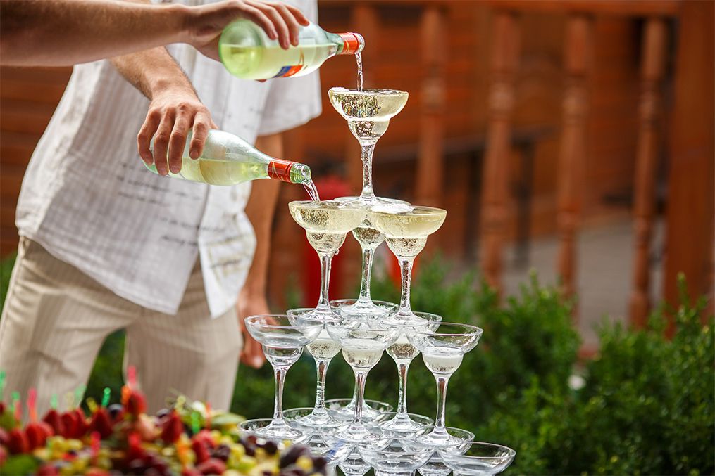 Bartender for rent
